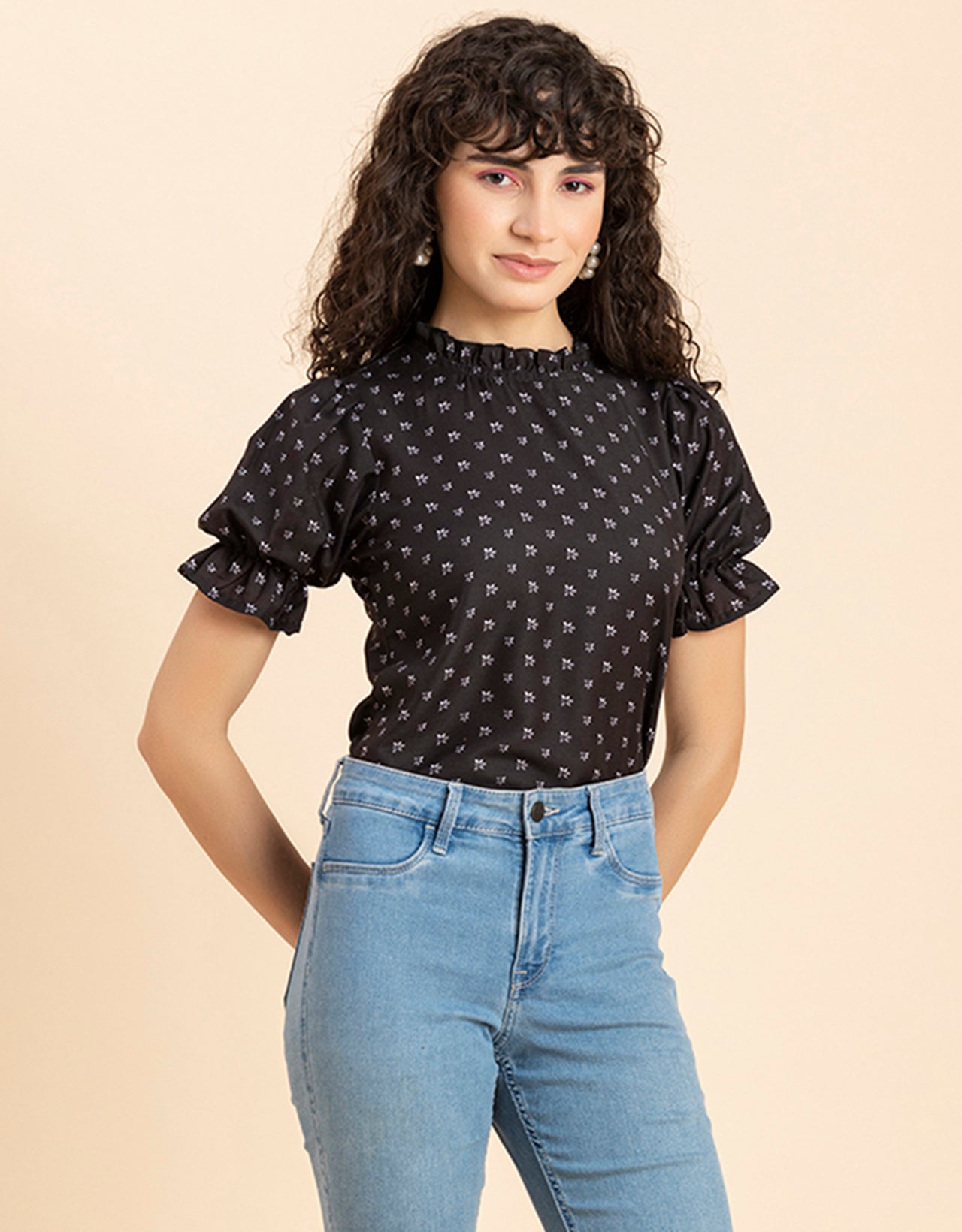 Ruffled Neck Casual Top