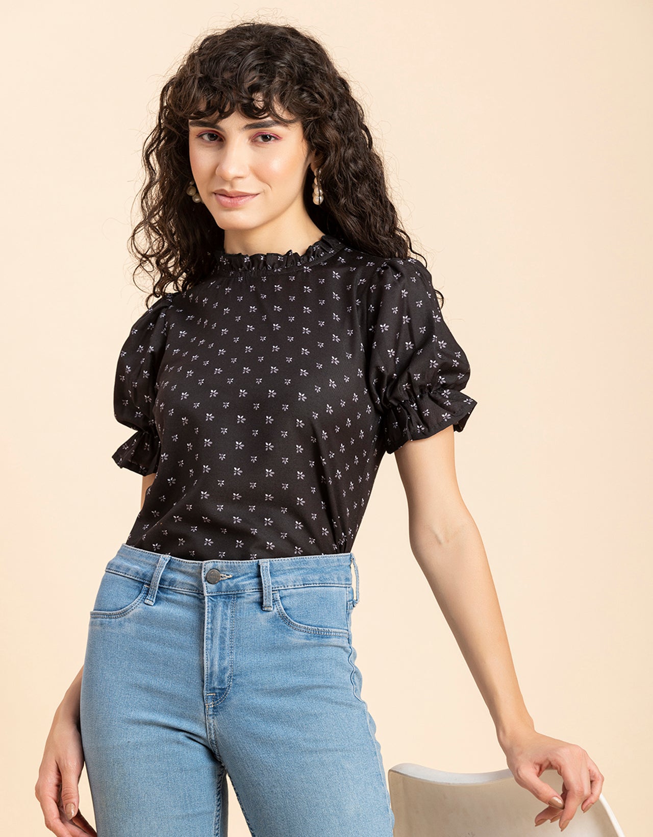 Ruffled Neck Casual Top