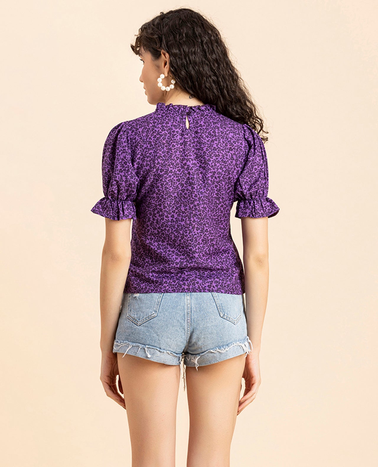 Ruffled Neck Casual Top