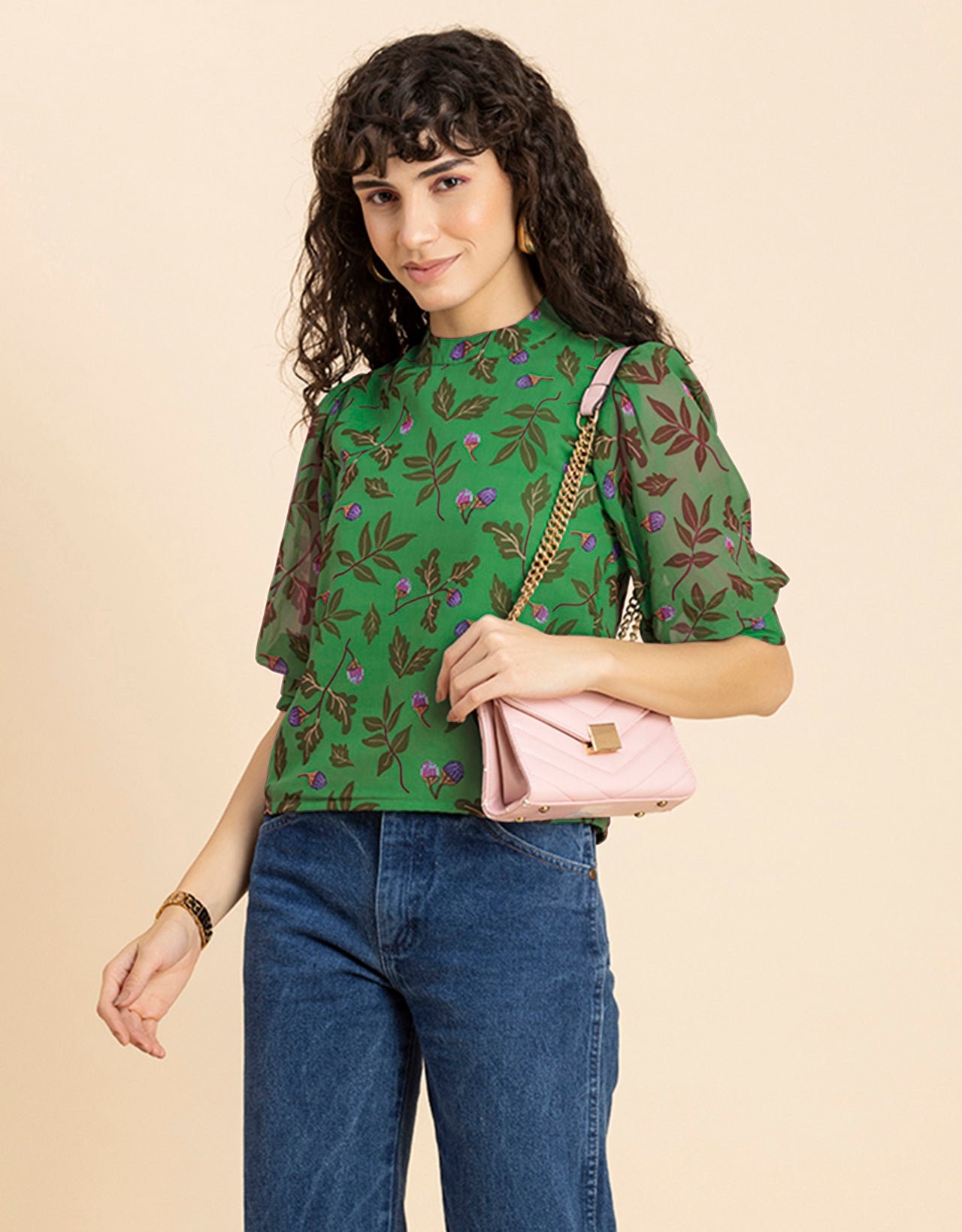 Turtle Neck Quarter Sleeves