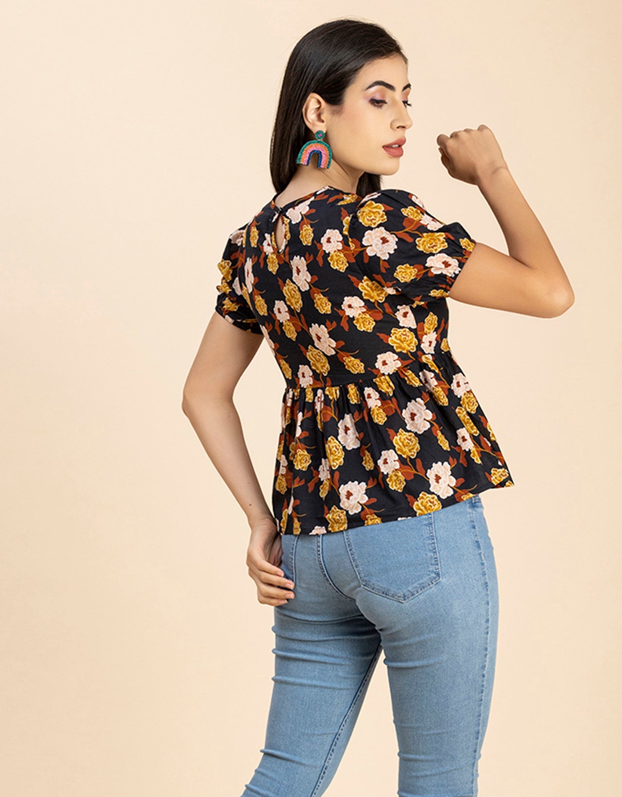 Short Puff Peplum Crop Top