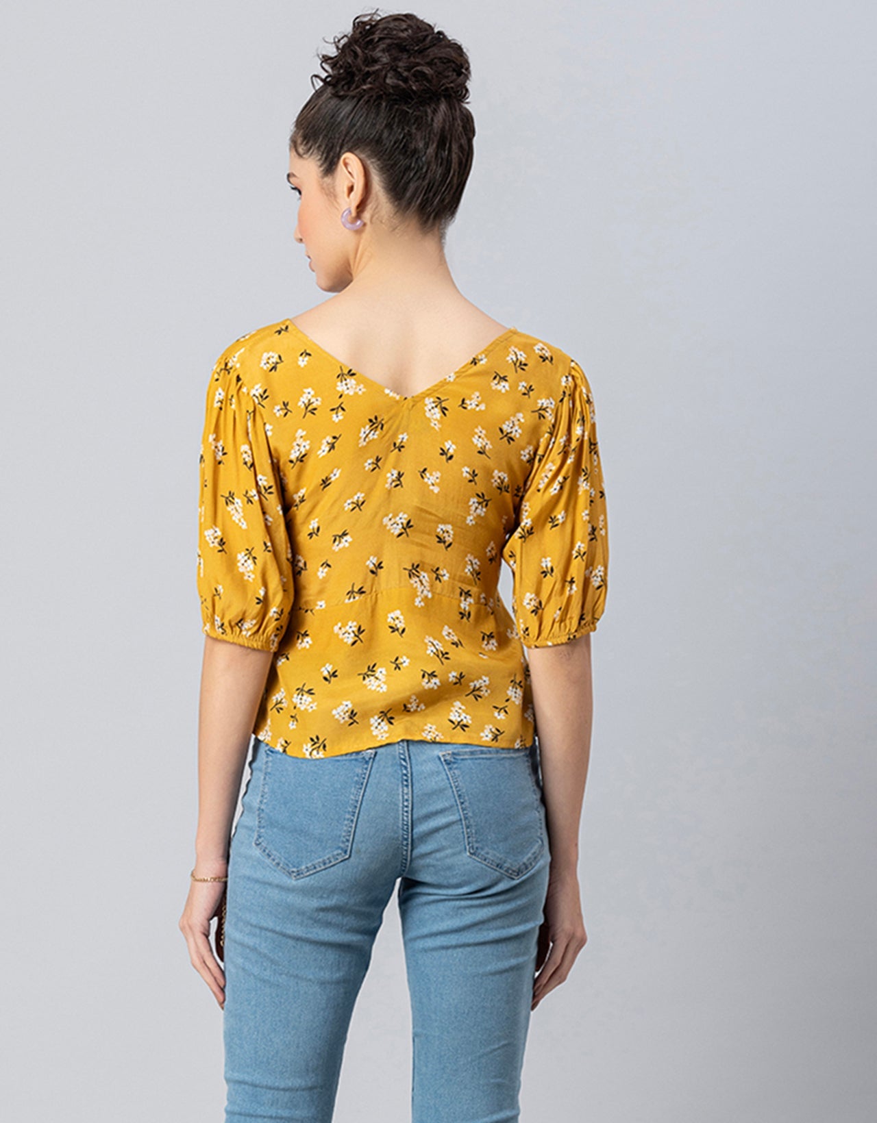 V-Neck Puff Sleeves Top