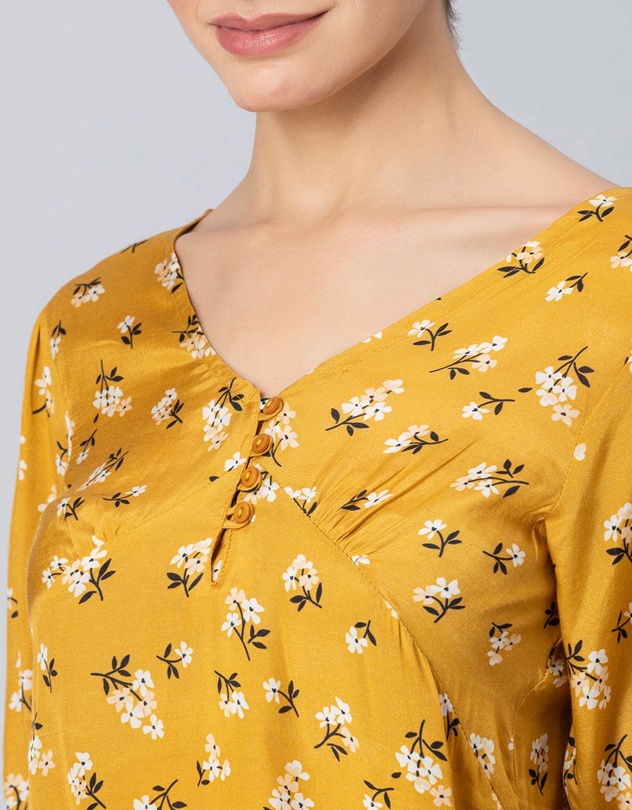 V-Neck Puff Sleeves Top