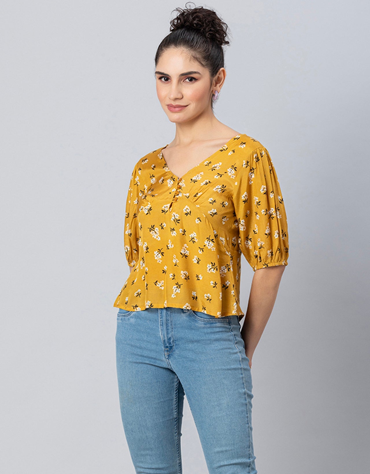 V-Neck Puff Sleeves Top