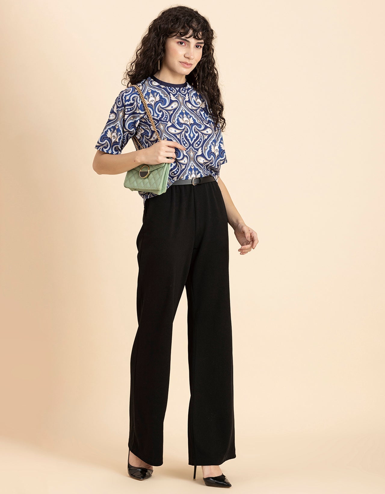 Loose-Fit Elbow Sleeves Top