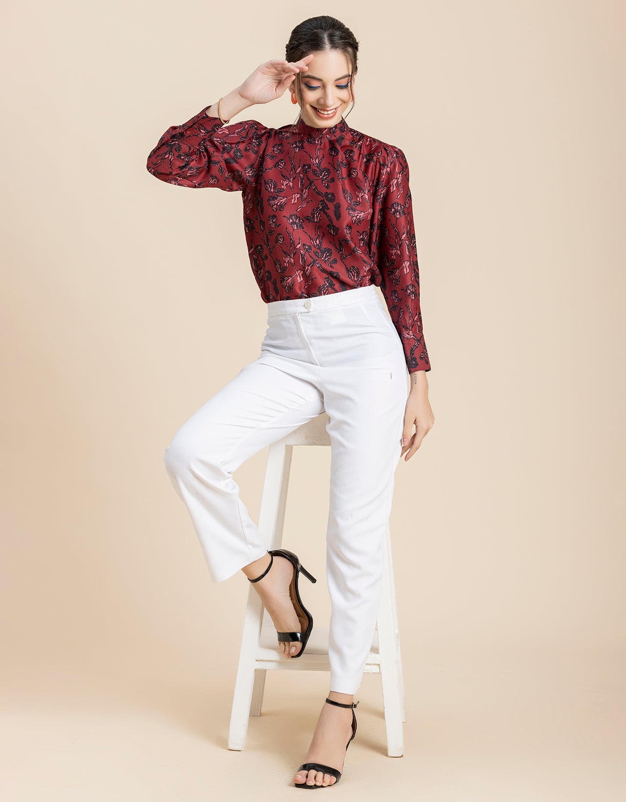 Ban Collar Long Cuff Top