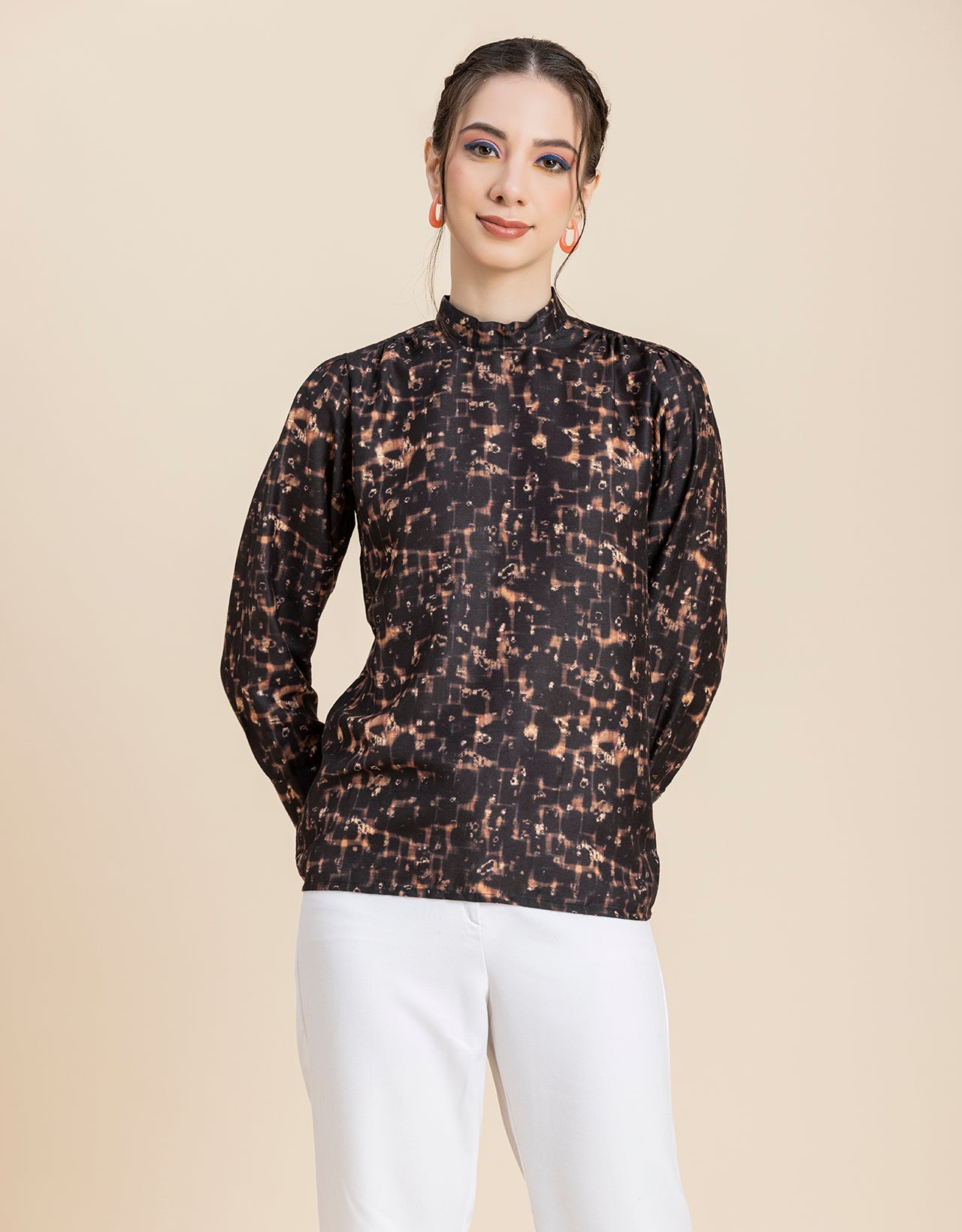 Ban Collar Long Cuff Top