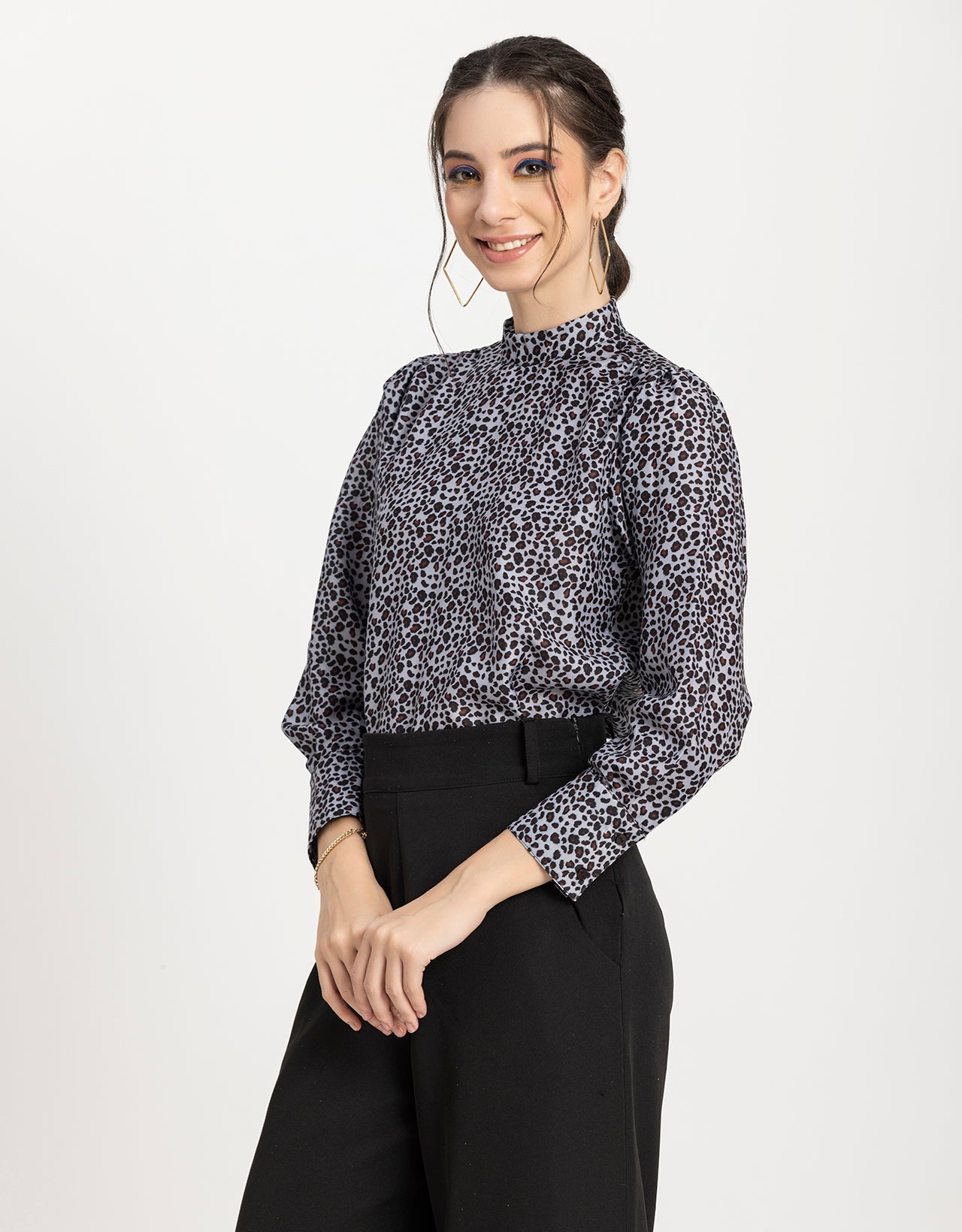 Ban Collar Long Cuff Top