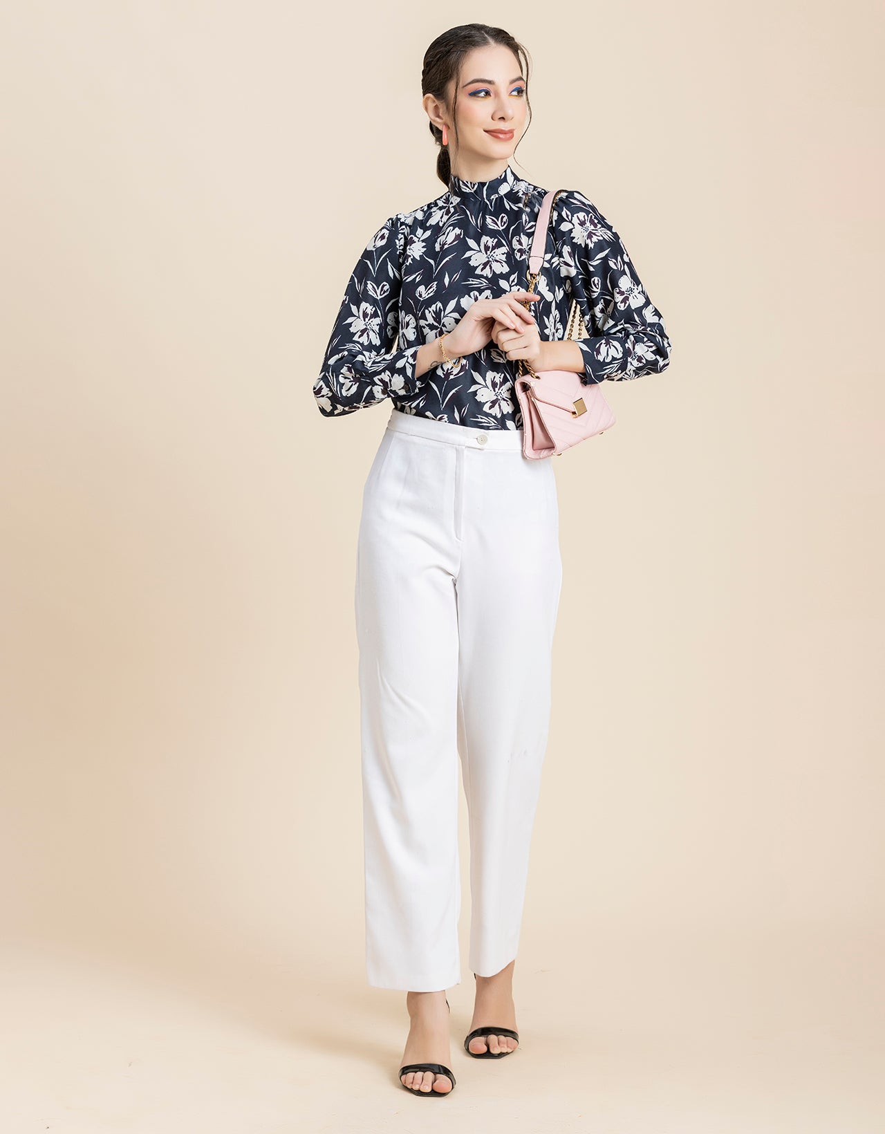 Ban Collar Long Cuff Top