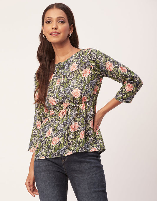 Tie-Up Quarter Sleeves Top