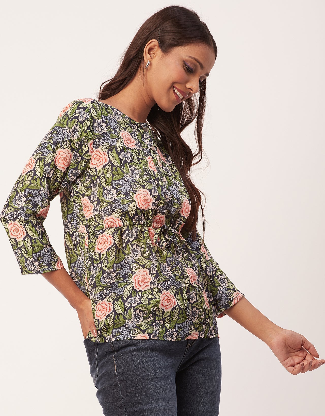Tie-Up Quarter Sleeves Top