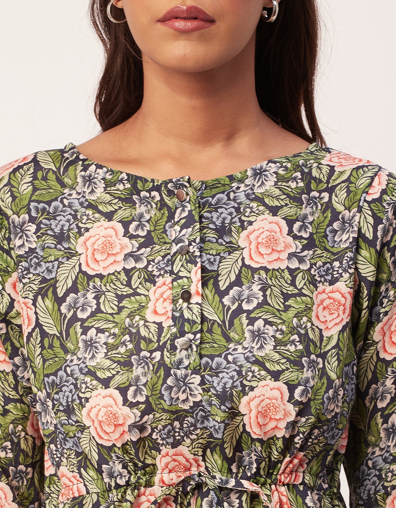 Tie-Up Quarter Sleeves Top
