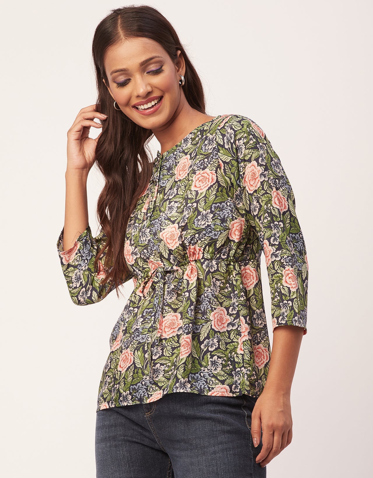 Tie-Up Quarter Sleeves Top