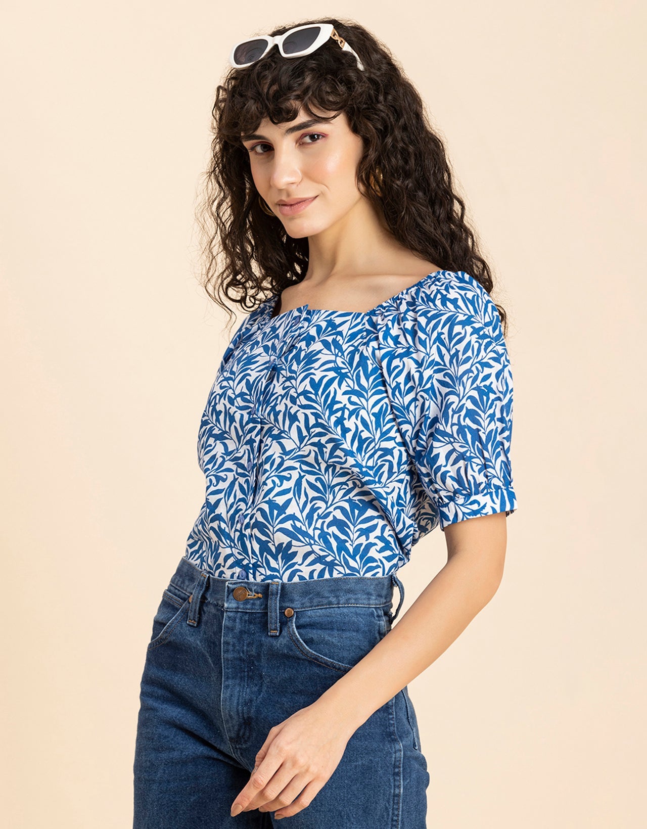 Square Neck Puffed Sleeves