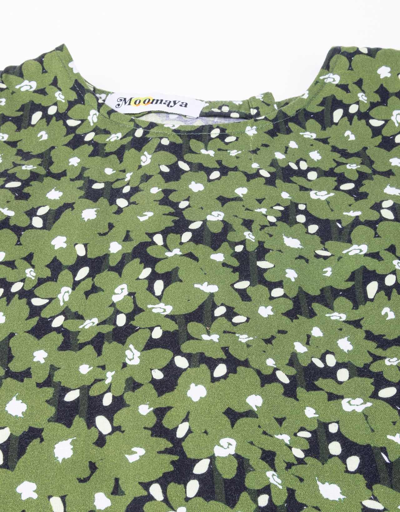 Round Neck Puffed Sleeves