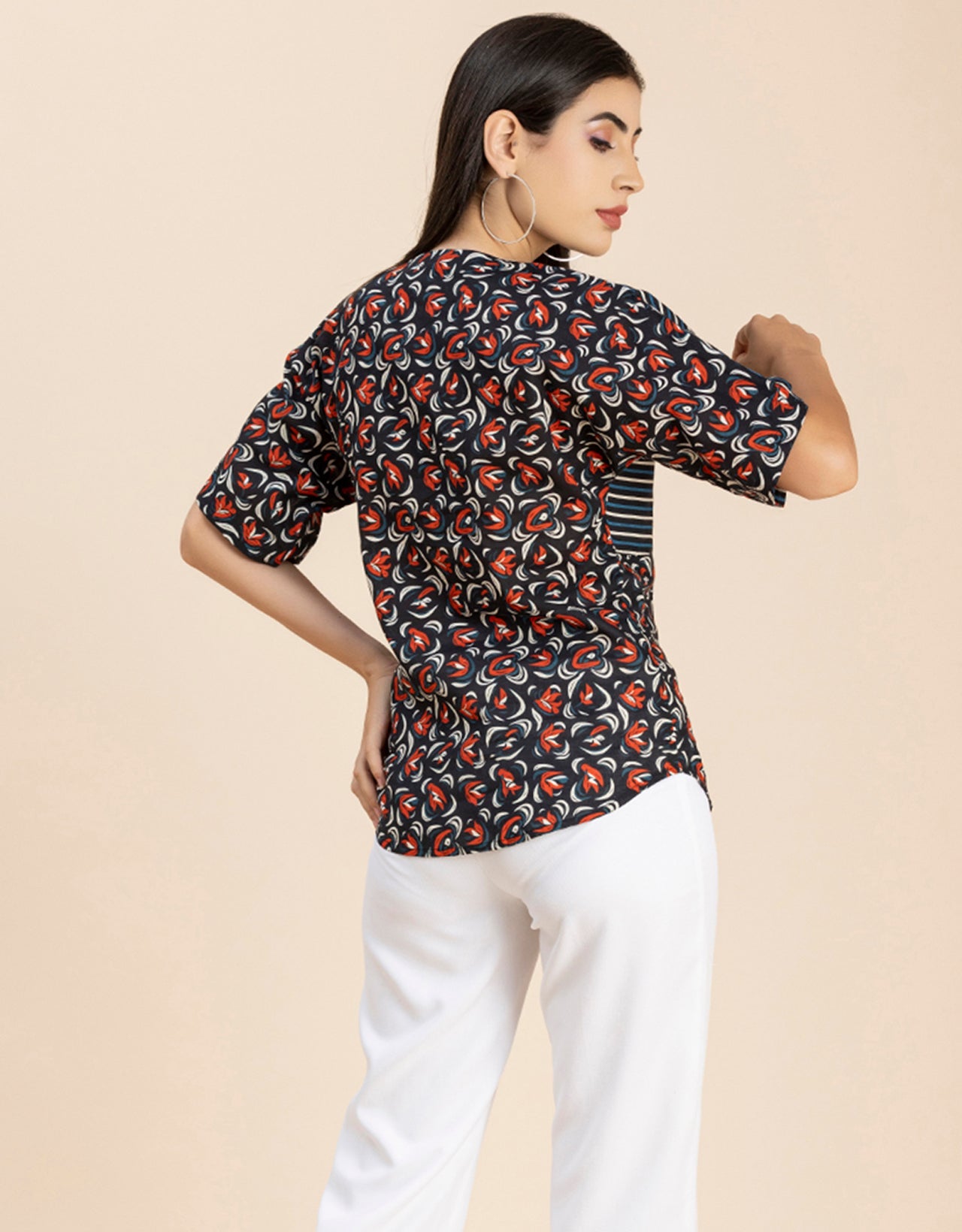 Buttoned Cotton Summer Top