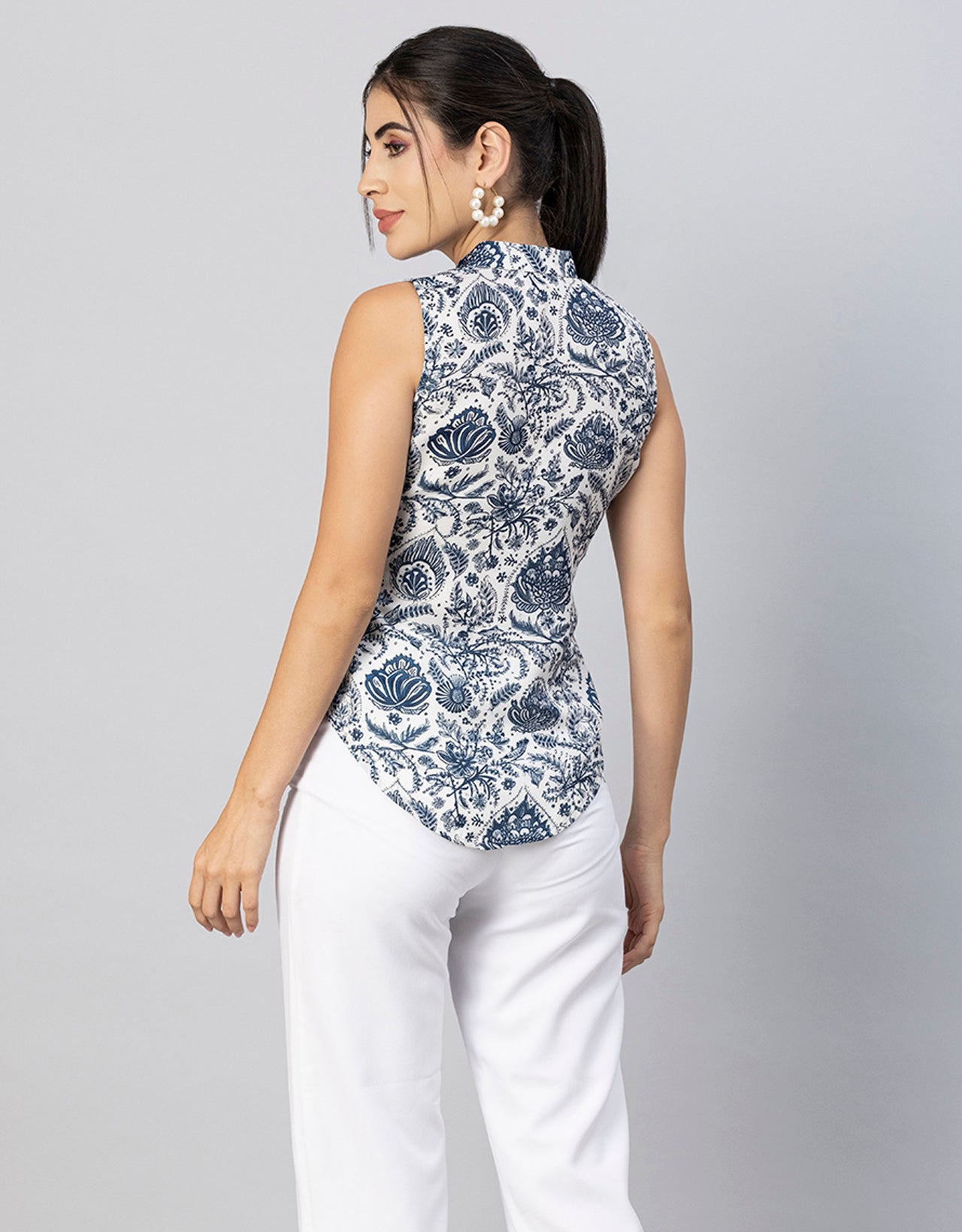 Mandarin Collar Sleeveless