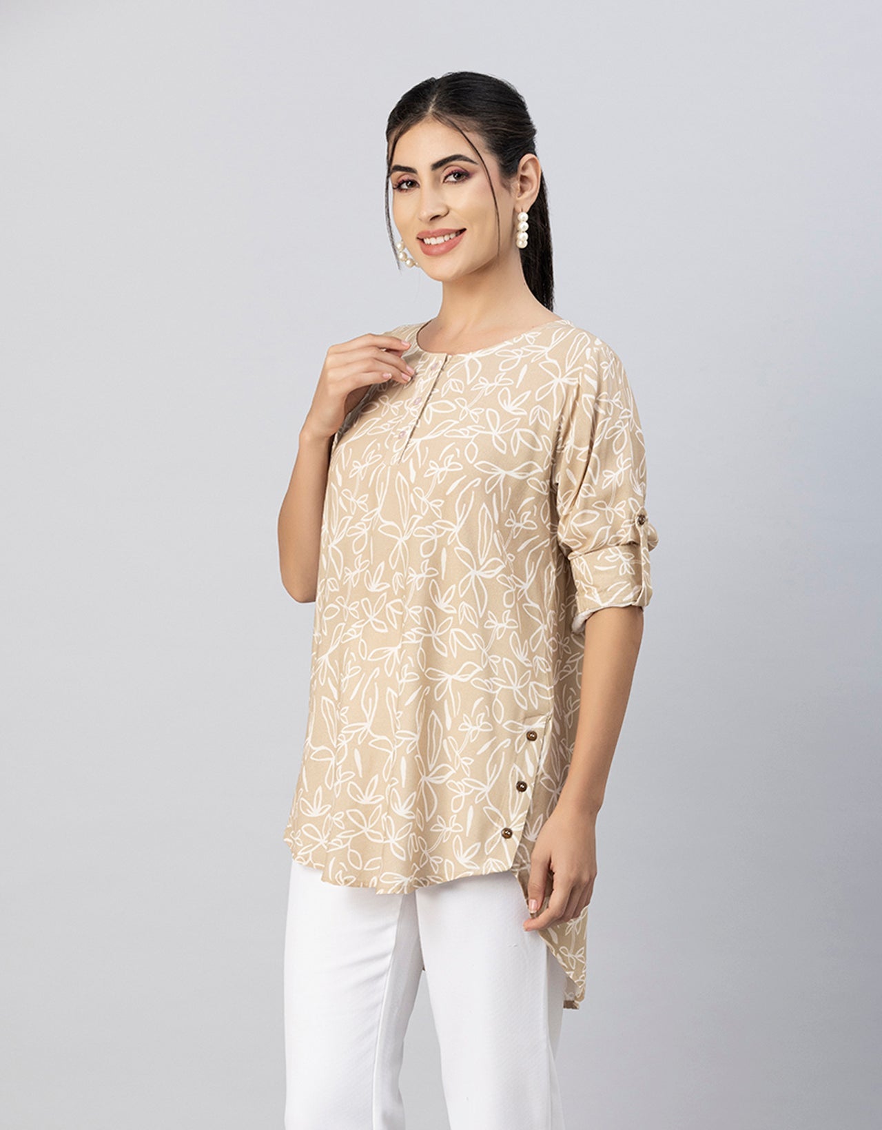 Round Neck Button Placket