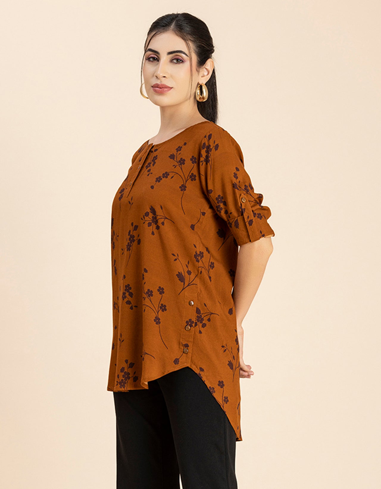 Round Neck Button Placket