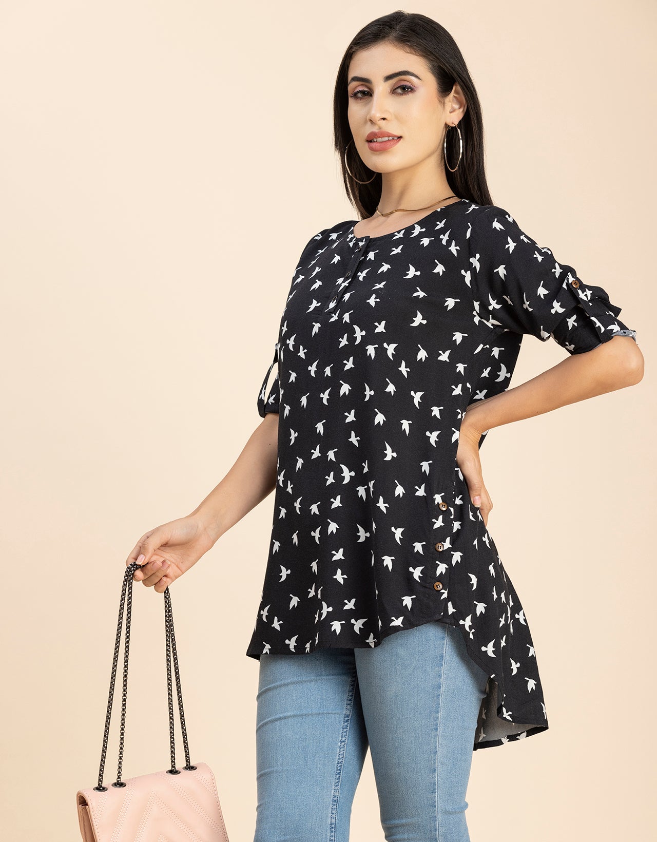 Round Neck Button Placket