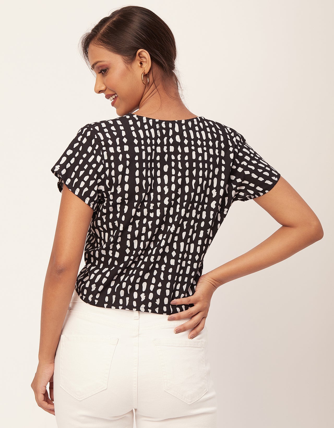 Short Sleeve V-Neck Crop