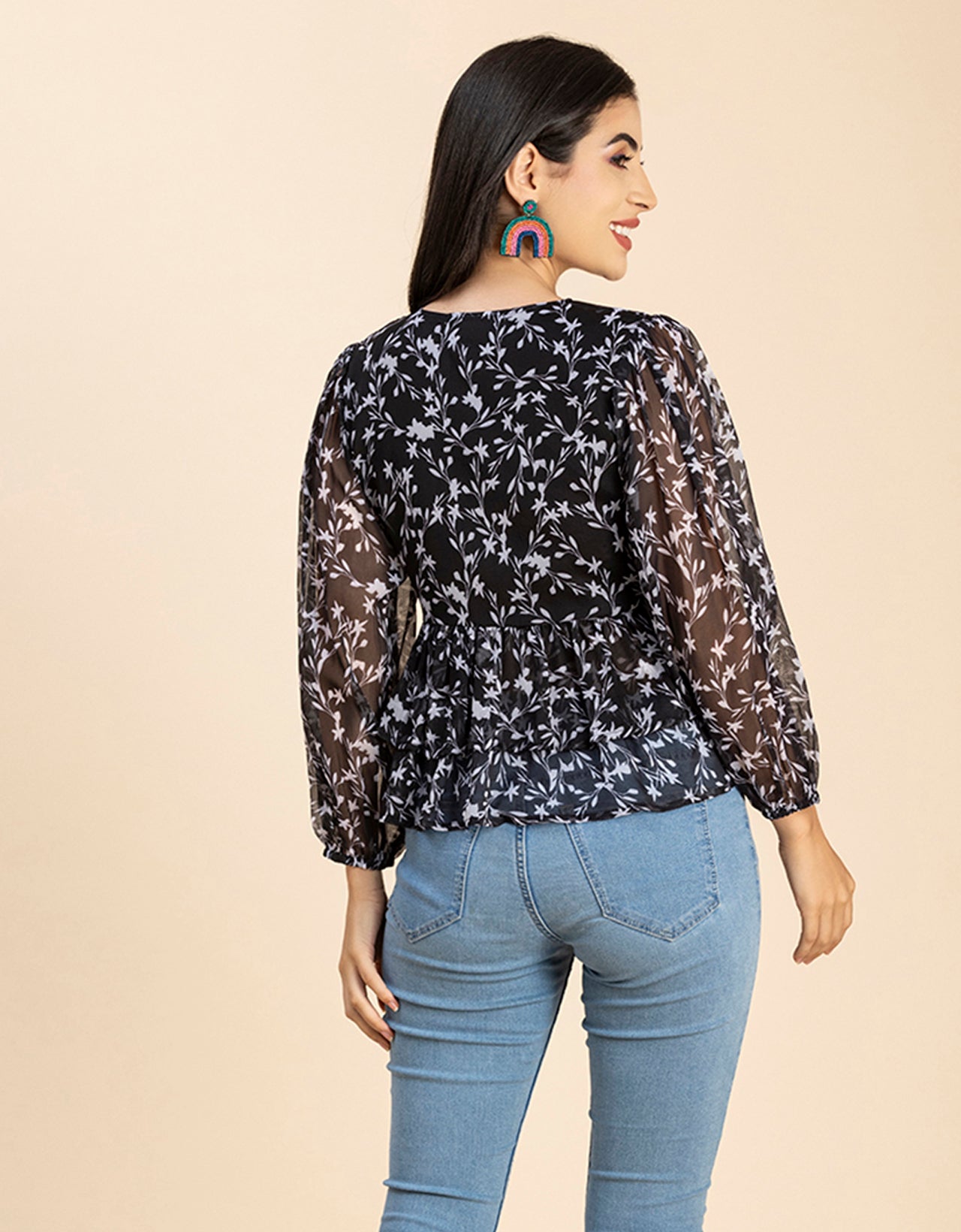V Neck Balloon Sleeves