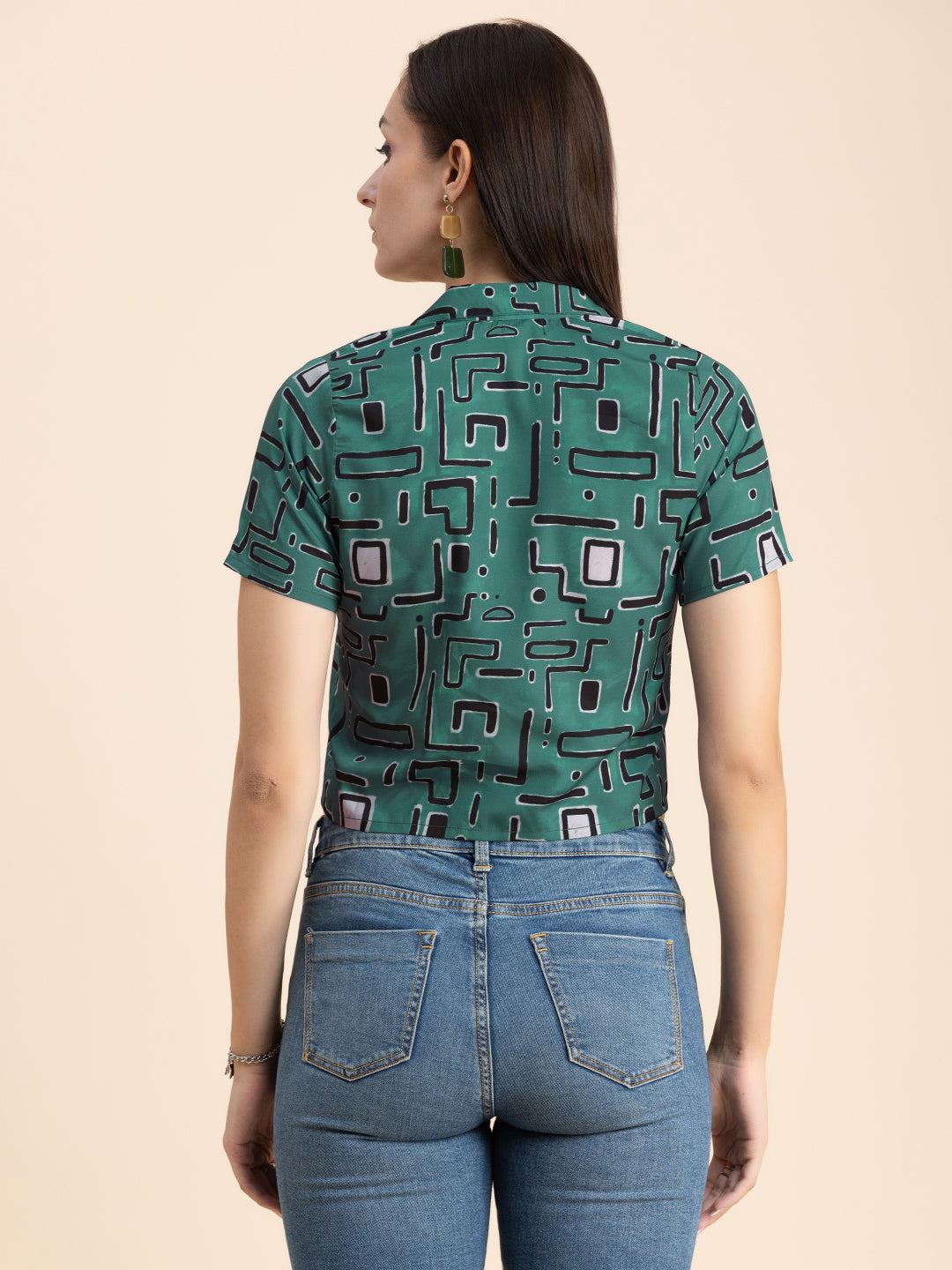 Crop Shirt Buttoned