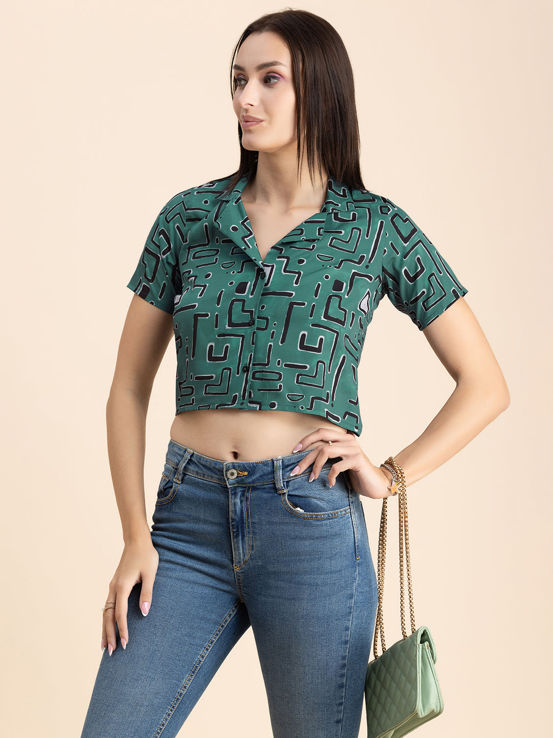 Crop Shirt Buttoned