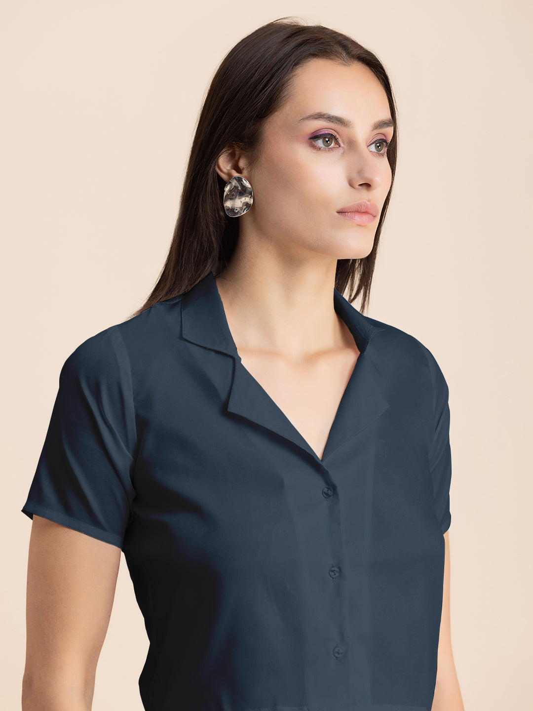 Crop Shirt Buttoned