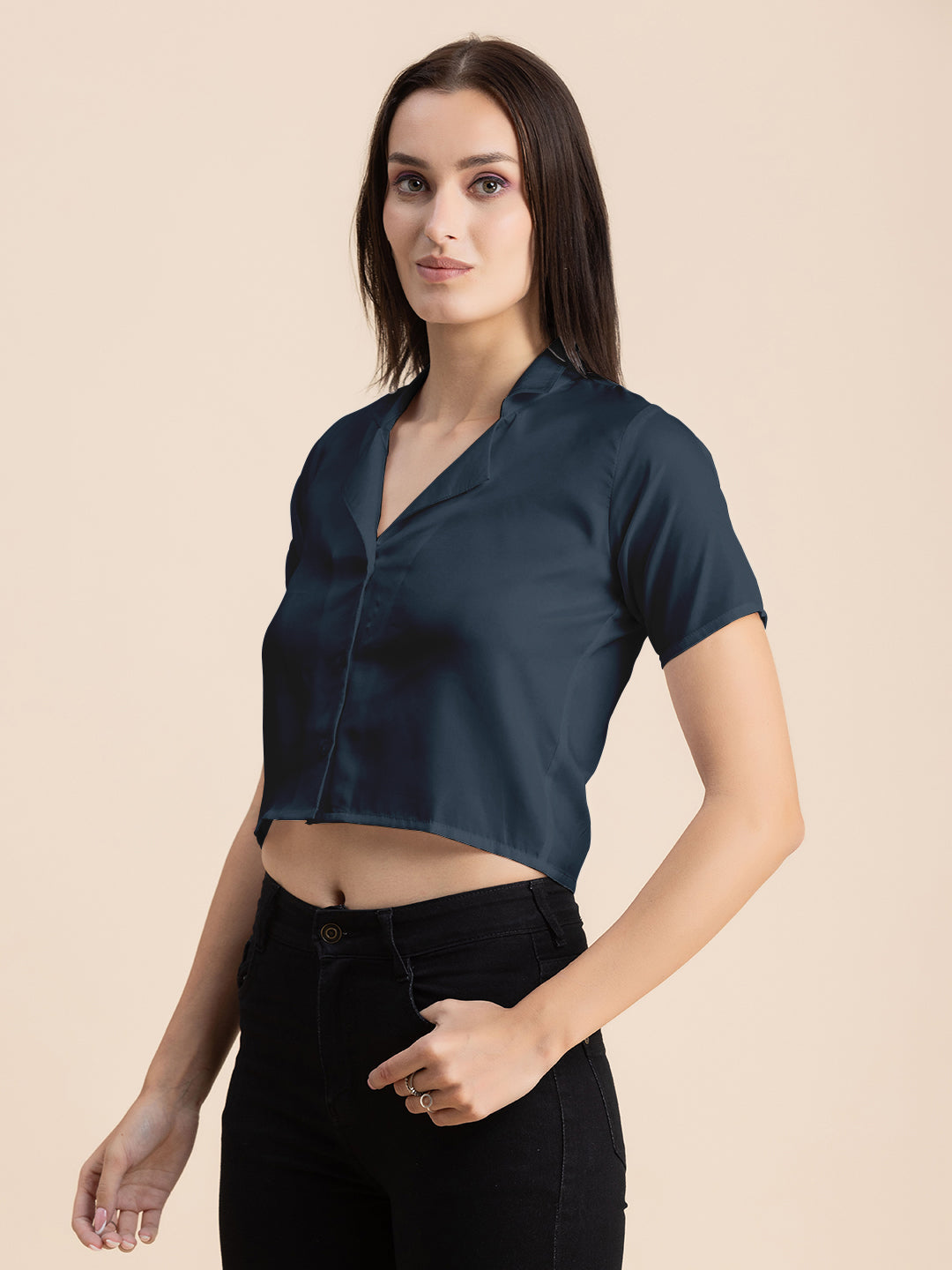 Crop Shirt Buttoned
