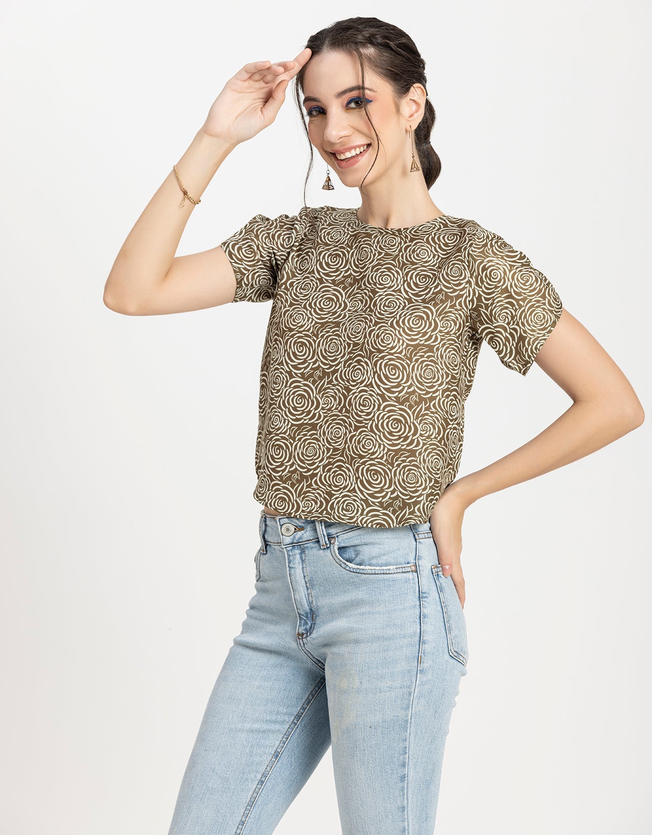Round Neck Petal Sleeves
