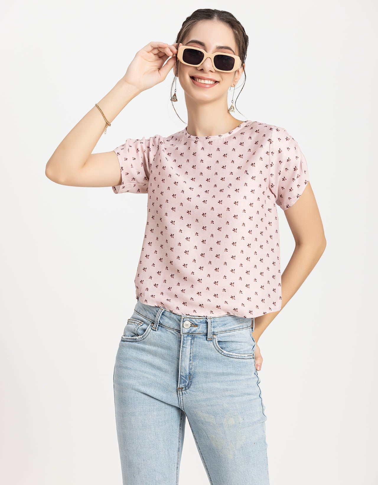 Round Neck Petal Sleeves