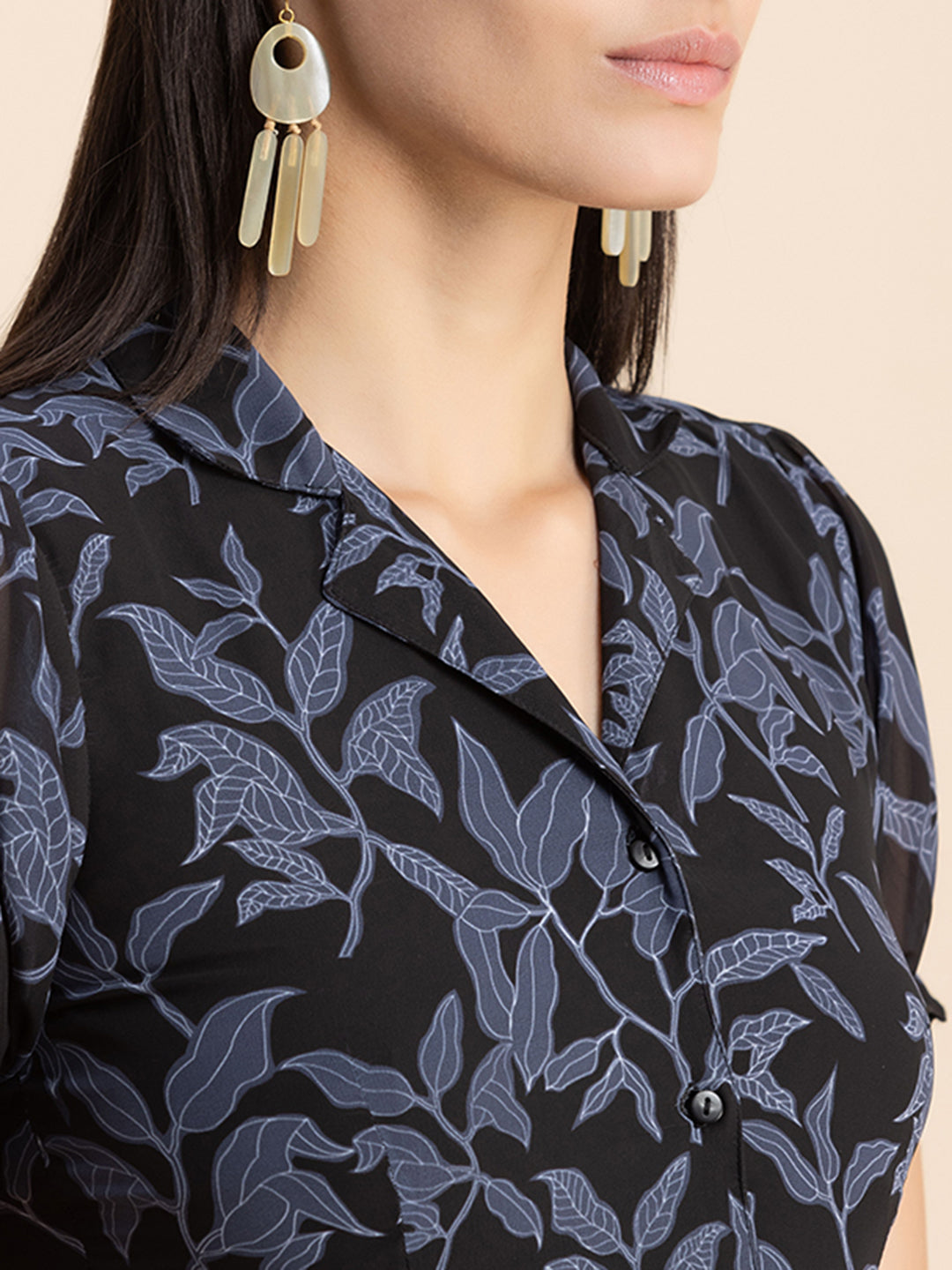 Flared Short Puff Sleeve