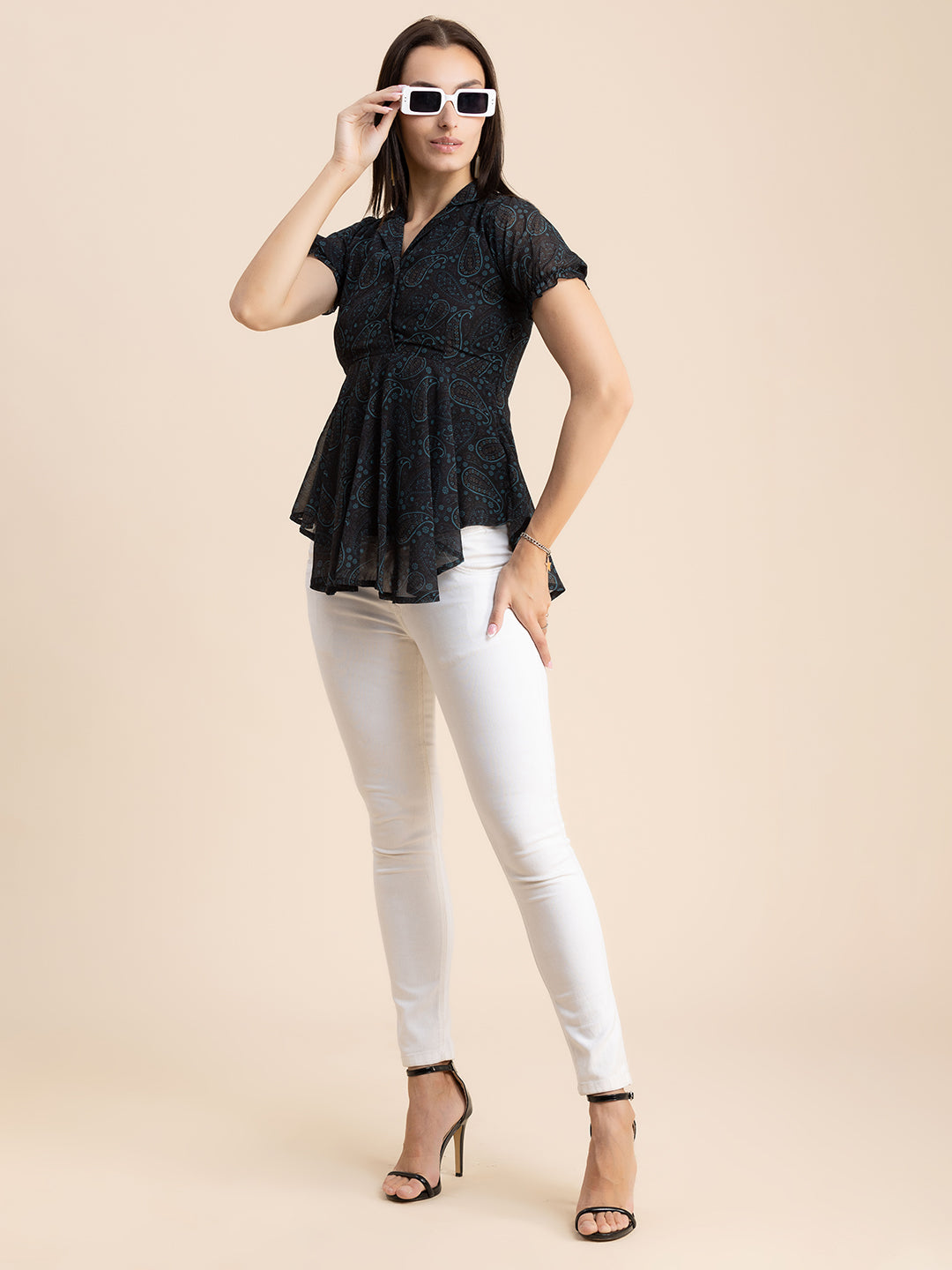 Flared Short Puff Sleeve