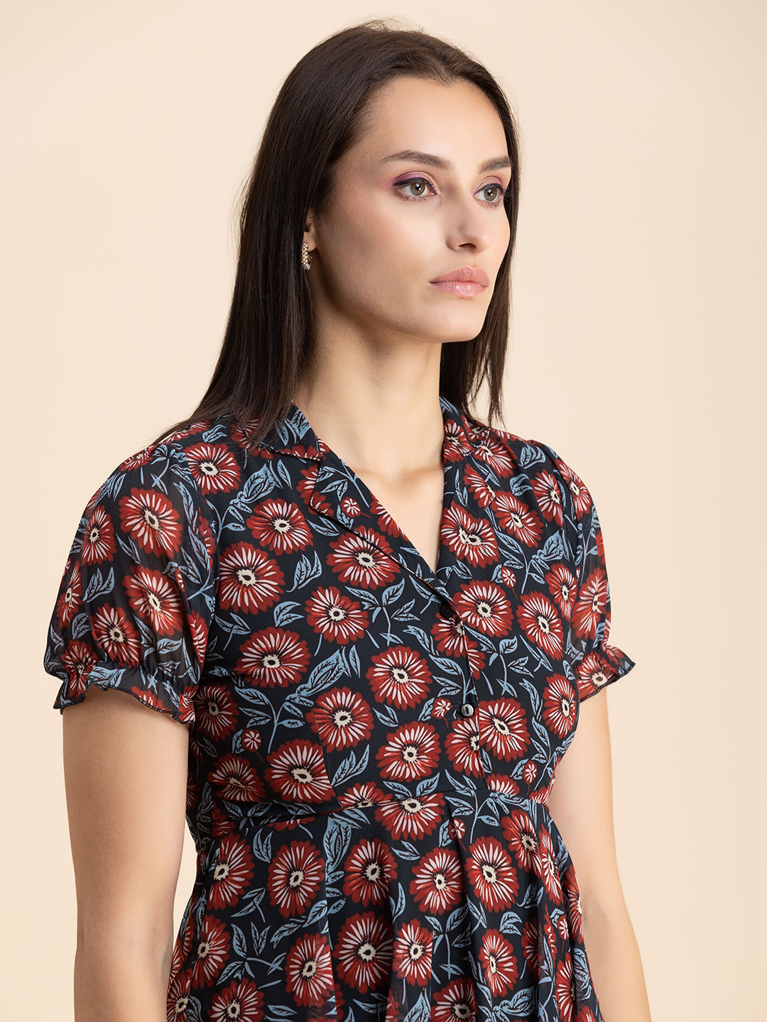 Flared Short Puff Sleeve