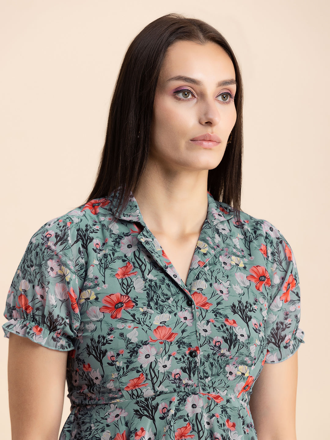 Flared Short Puff Sleeve