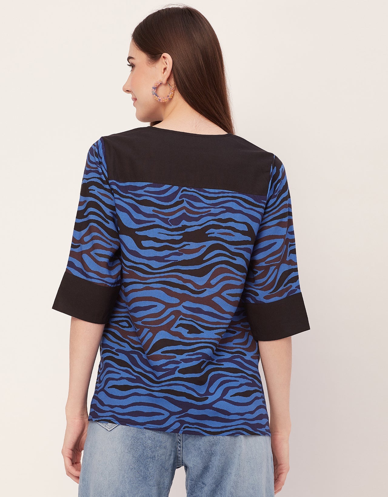 Quarter Sleeve High Low