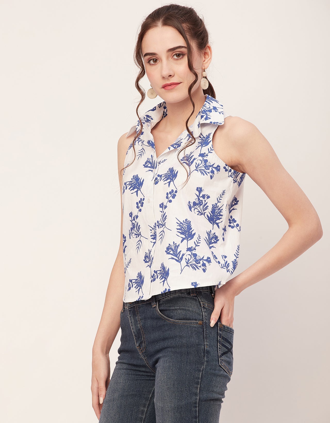 Sleeveless Cotton Shirt