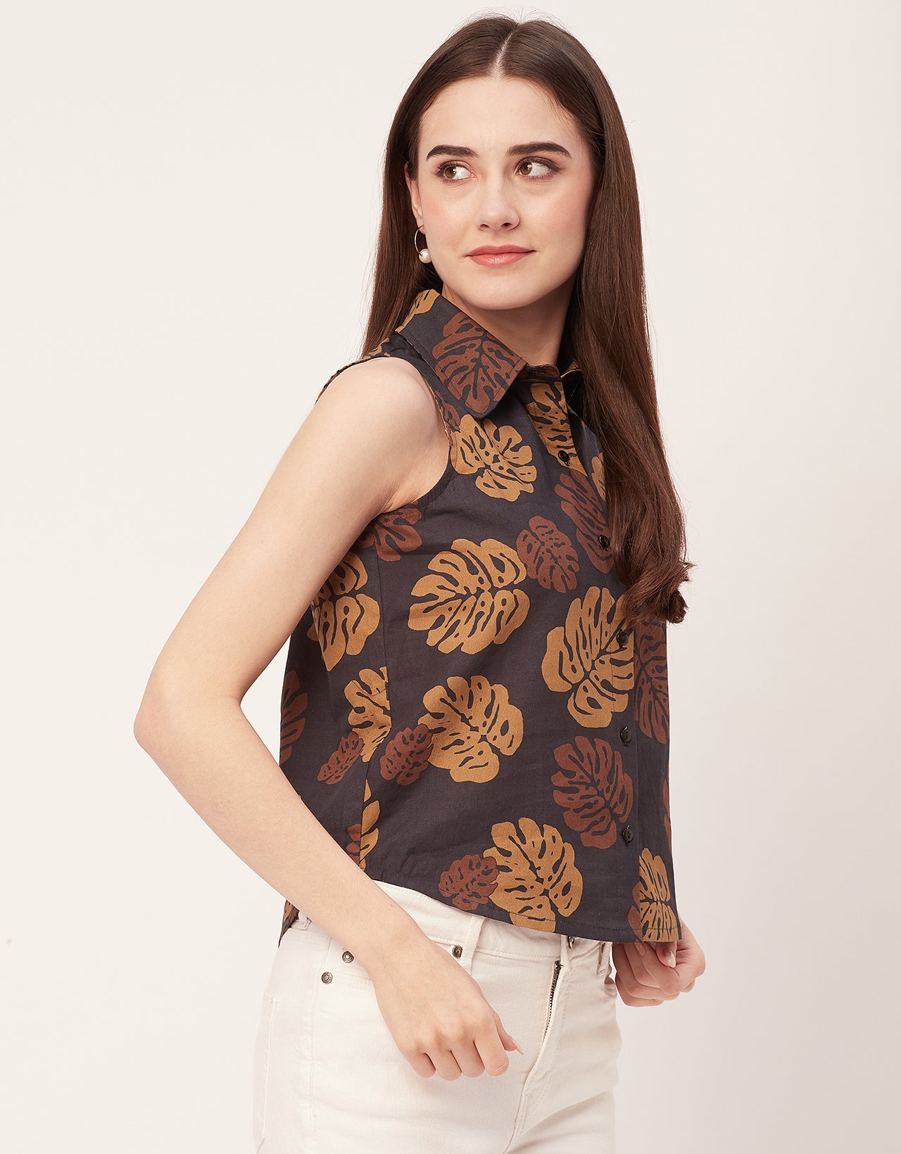 Sleeveless Cotton Shirt