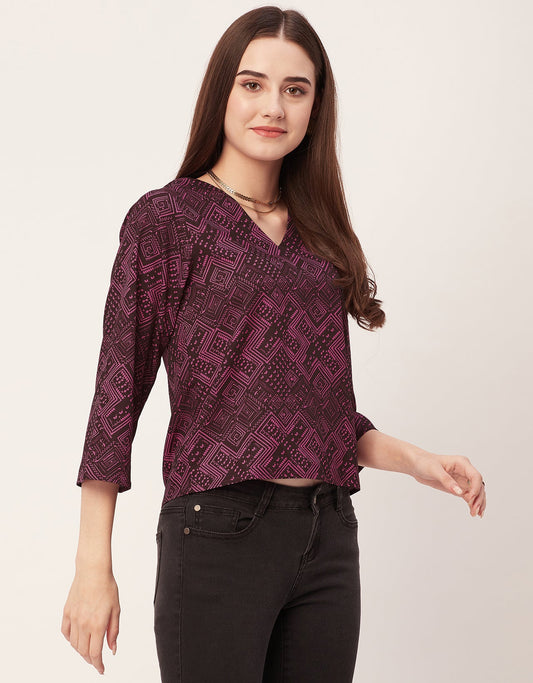 V-Neck Quarter Sleeve Top
