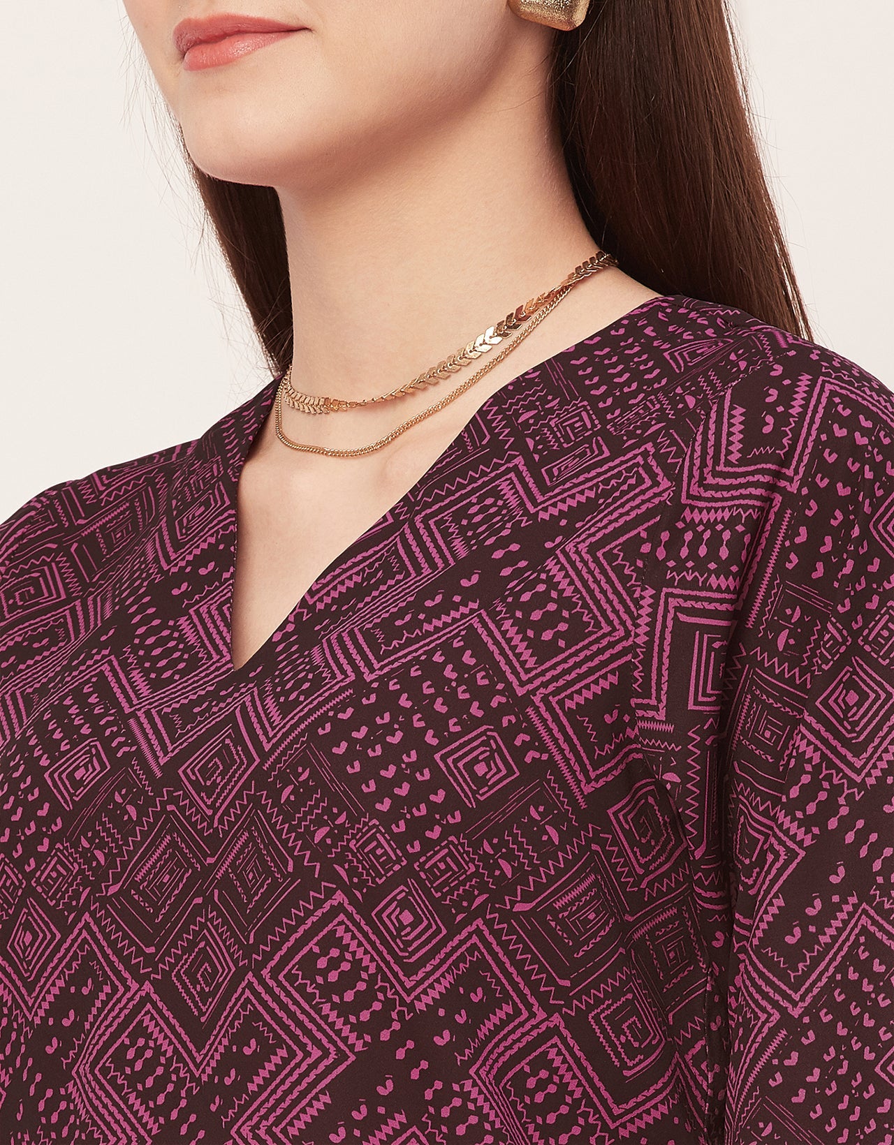 V-Neck Quarter Sleeve Top