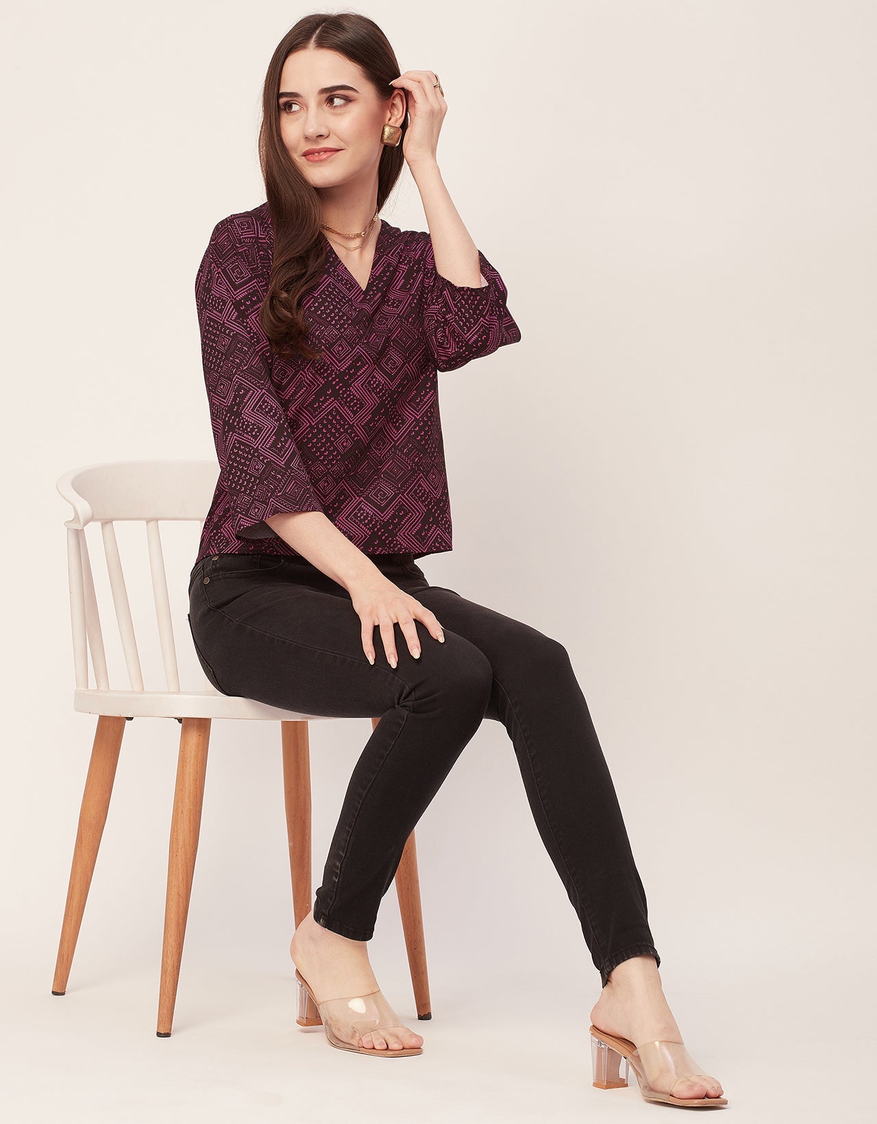 V-Neck Quarter Sleeve Top