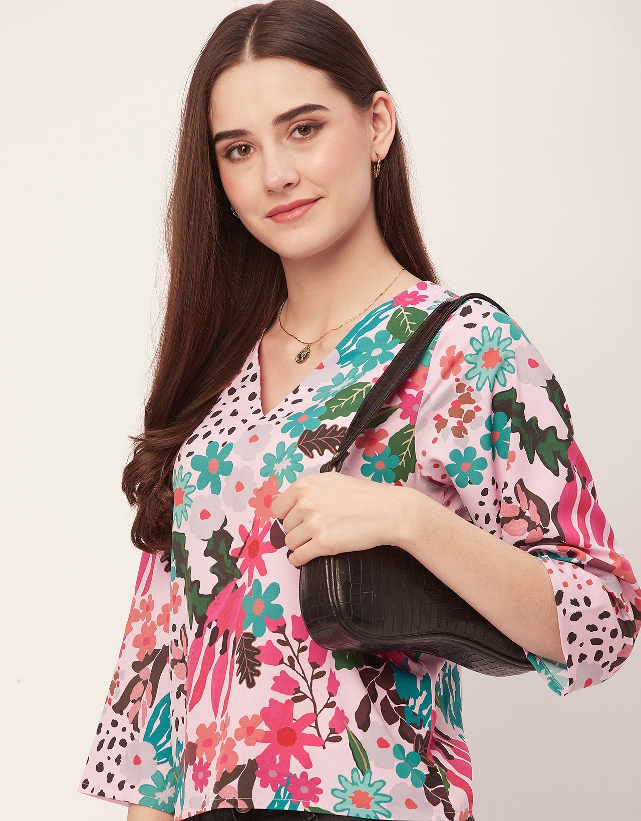 V-Neck Quarter Sleeve Top