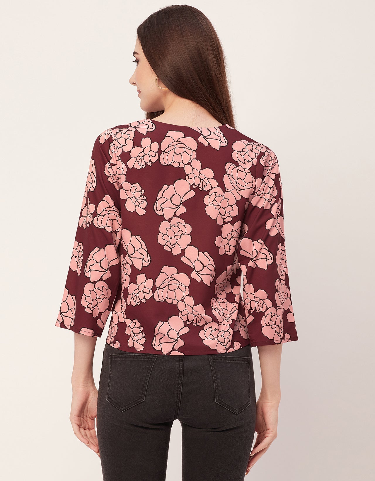 V-Neck Quarter Sleeve Top