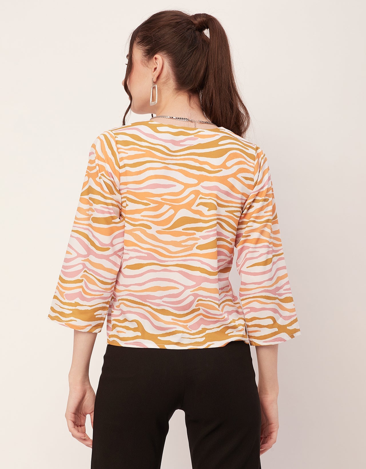 V-Neck Quarter Sleeve Top