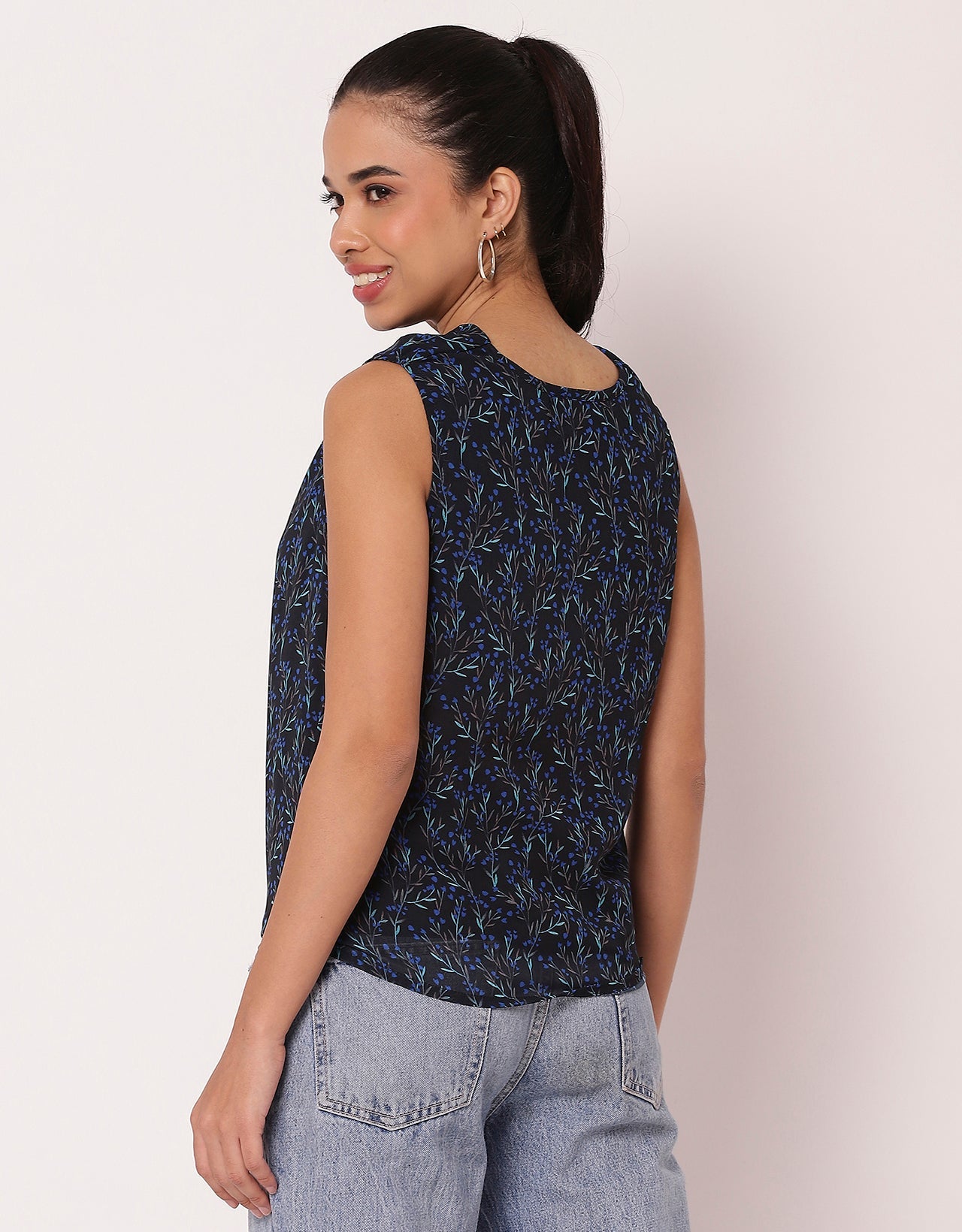 Sleeveless Cowl Neck Printed Women's Elegant Top