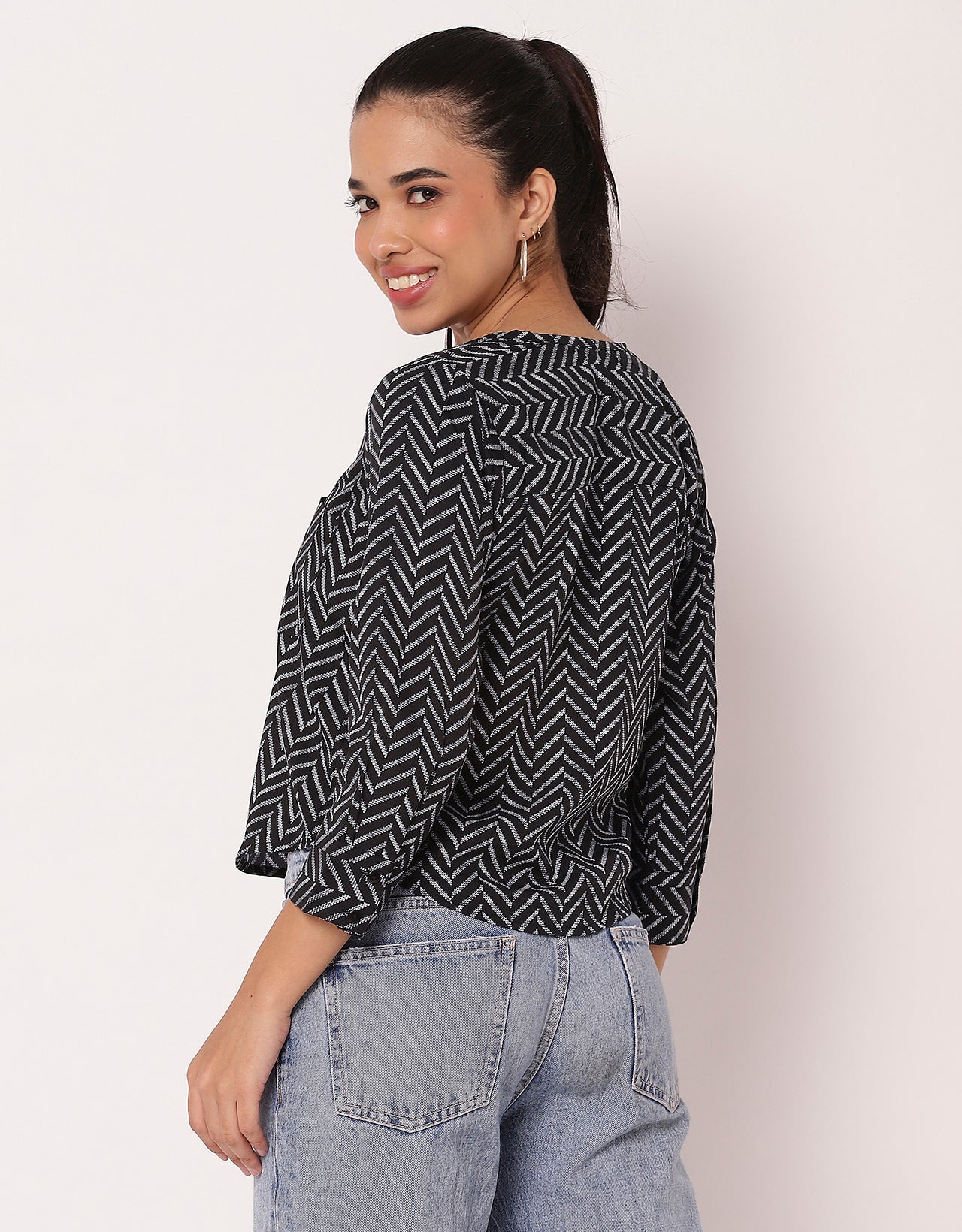 Printed Short V Neck Full Sleeve Top For Women