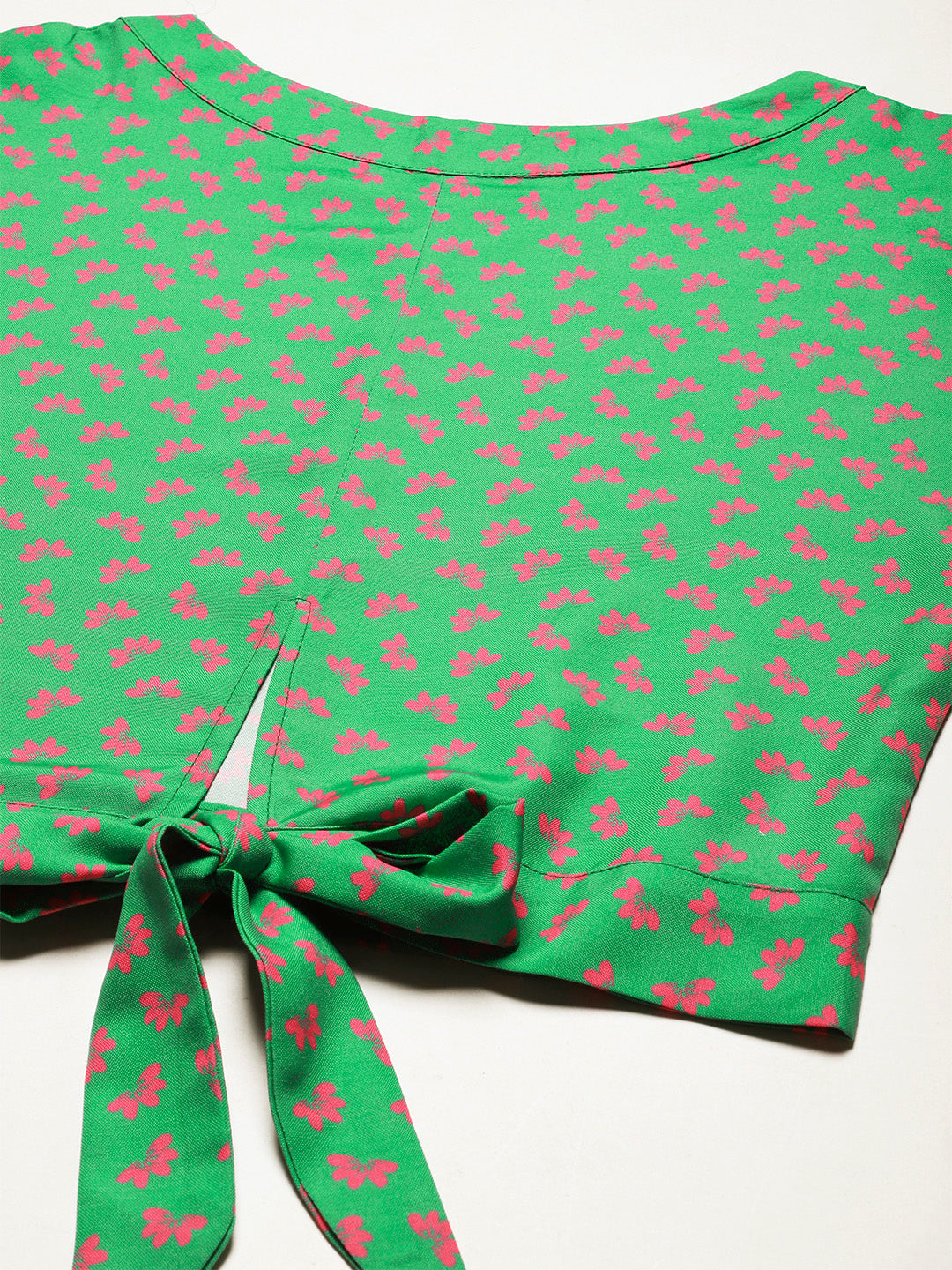 Printed Front Knot Crop