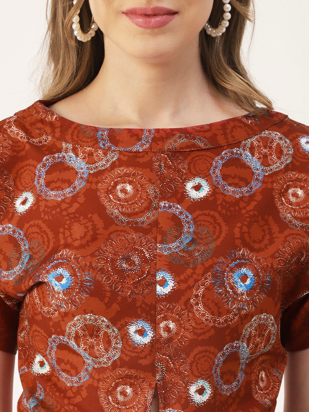 Printed Front Knot Crop