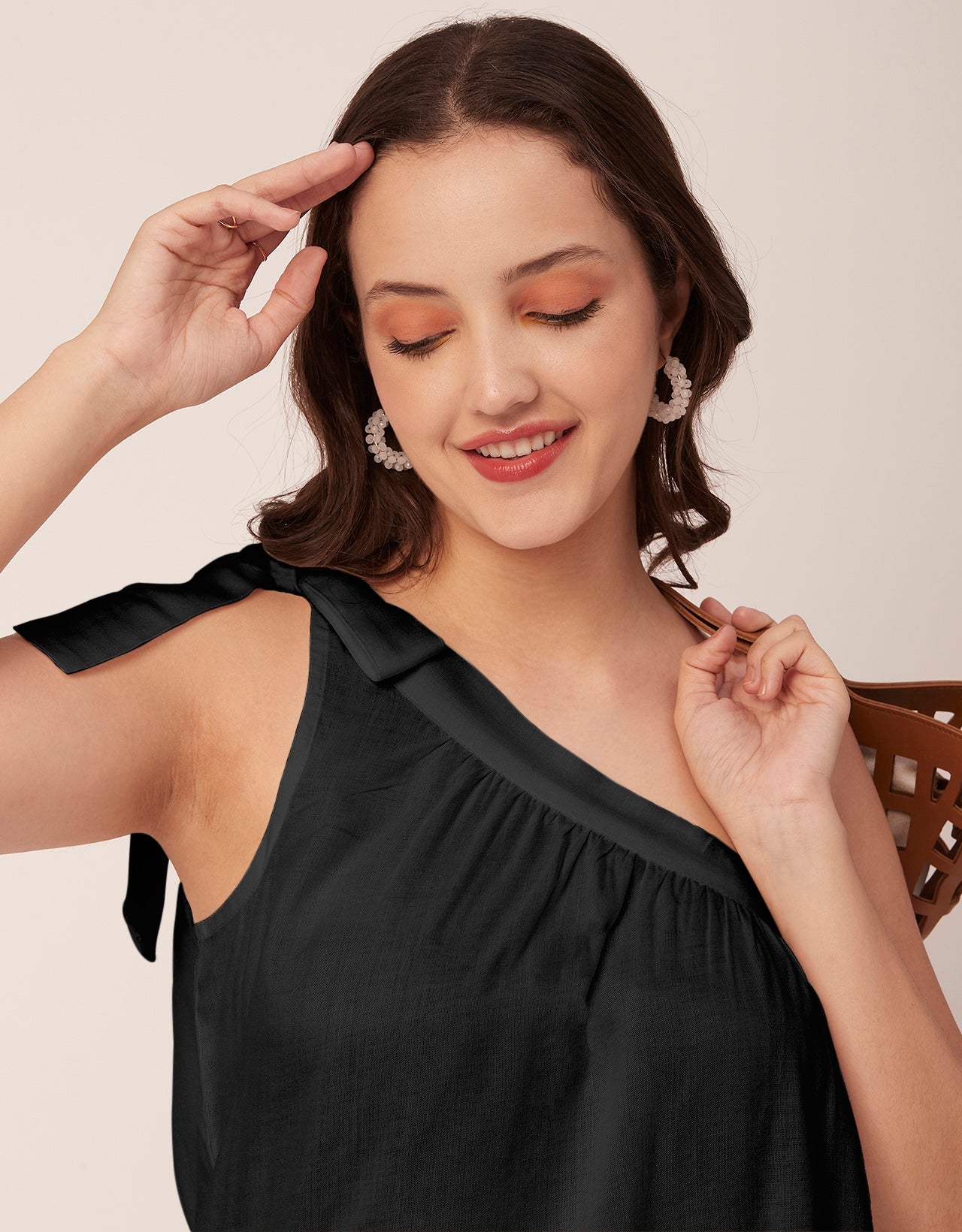 Solid One Shoulder Sexy Top
